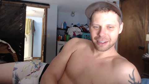 Media: lancehardin Chaturbate 2024-01-12 15:21:00