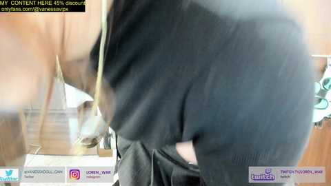 Media: vanandjuani Chaturbate 2024-01-12 21:41:00