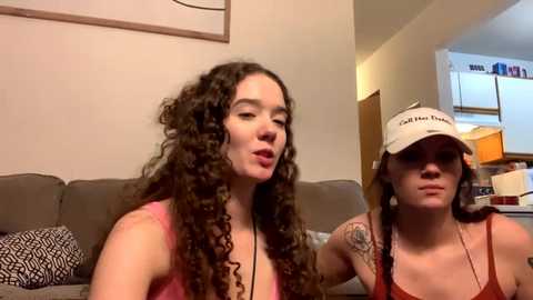 Media: kylieexoxoxo2432 Chaturbate 2024-01-13 06:08:00
