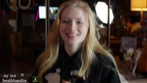 Media: bestblondiiecb Chaturbate 2024-01-14 21:23:00
