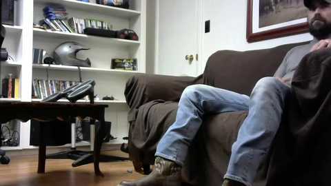 Media: hardworkertn Chaturbate 2024-01-14 18:38:00