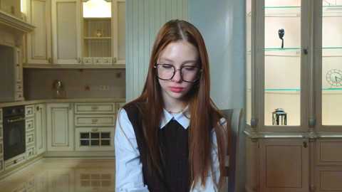Media: shirleywhitney Chaturbate 2024-01-14 18:50:00
