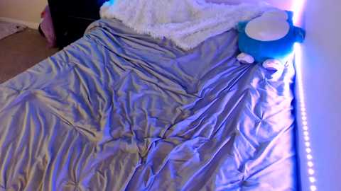 Media: xlunaskye Chaturbate 2024-01-14 08:55:00