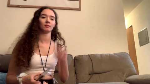 Media: kylieexoxoxo2432 Chaturbate 2024-01-15 05:24:00