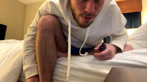 Media: wentbrokeonstrippers Chaturbate 2024-01-15 10:13:00