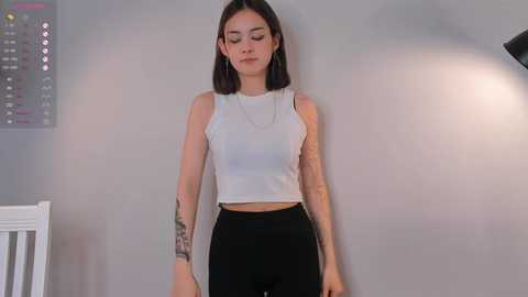 Media: elwinefaro Chaturbate 2024-01-16 12:40:00