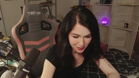 Media: evelynclaire Chaturbate 2024-01-17 02:30:00