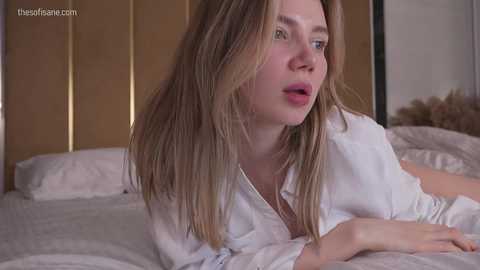 Media: love_machine_ Chaturbate 2024-01-17 20:10:00