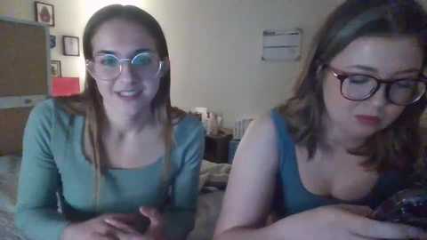 Media: stellaaa66 Chaturbate 2024-01-17 03:04:00