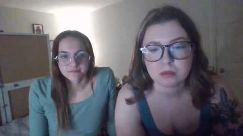 Media: stellaaa66 Chaturbate 2024-01-17 03:23:00