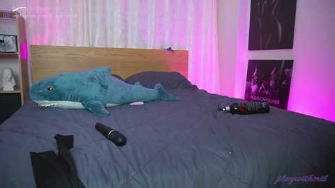 Media: playwithmil Chaturbate 2024-01-18 19:48:00
