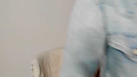 Media: moniqueeass Chaturbate 2024-01-19 22:40:00