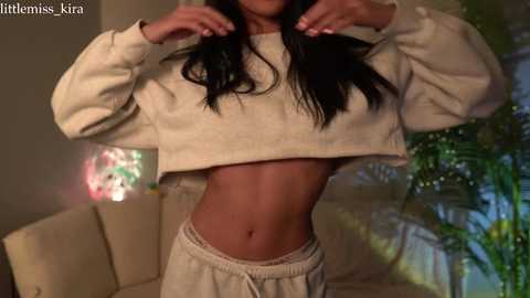 Media: littlemiss_kira Chaturbate 2024-01-20 06:41:00