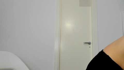 laryssa_ @ chaturbate on 20240124