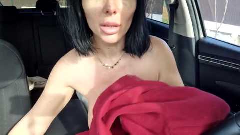 Media: 2whitediamonds Chaturbate 2024-01-25 10:58:00