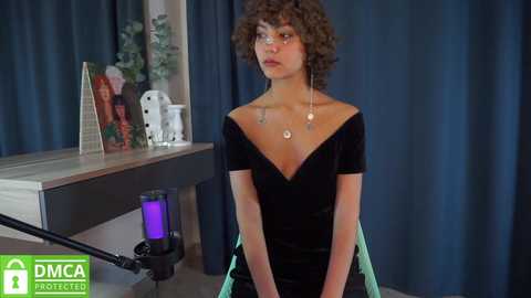 lenaelisabeth @ chaturbate on 20240125