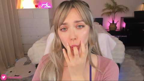 Media: uwuxo Chaturbate 2024-01-25 04:34:00