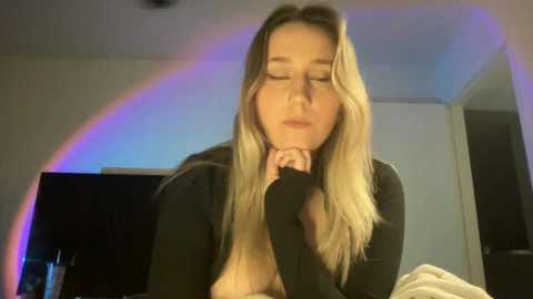 hotandhornyhannah @ chaturbate on 20240126