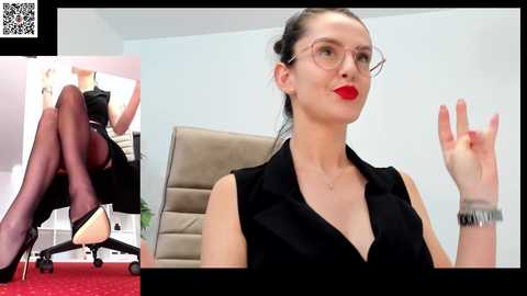 Media: legswattitude Chaturbate 2024-01-26 14:23:00