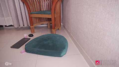 Media: _lasuescun Chaturbate 2024-01-28 03:59:00