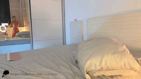 Media: supremeraven Chaturbate 2024-01-30 05:42:00