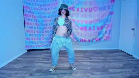 Media: hexivu Chaturbate 2024-02-03 05:04:00