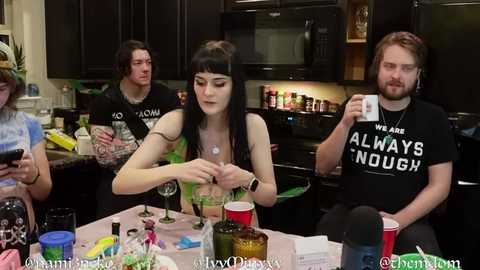 Media: ivyminxxx Chaturbate 2024-02-03 01:45:00