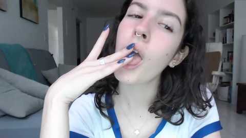 Media: frenchava Chaturbate 2024-02-05 19:49:00