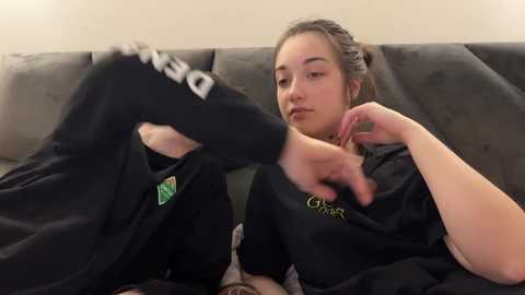 Media: luis7777hui Chaturbate 2024-02-05 18:11:00