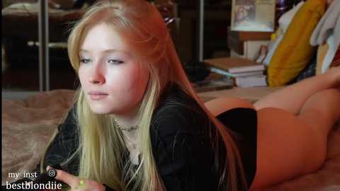 Media: bestblondiiecb Chaturbate 2024-02-06 19:52:00