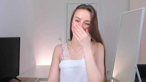 Media: elannand Chaturbate 2024-02-07 12:33:00