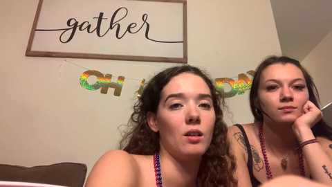 Media: kylieexoxoxo2432 Chaturbate 2024-02-08 05:43:00