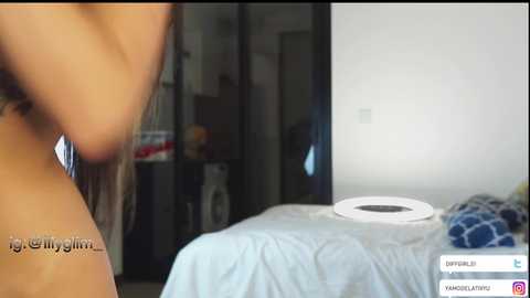 Media: diffgirls Chaturbate 2024-02-09 09:22:00