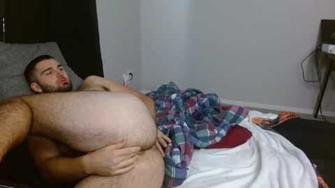 nobsob17 @ chaturbate on 20240209