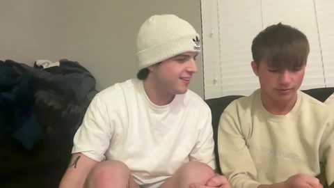 Media: domtwunkthomas Chaturbate 2024-02-11 02:41:00