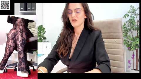 Media: legswattitude Chaturbate 2024-02-12 13:36:00