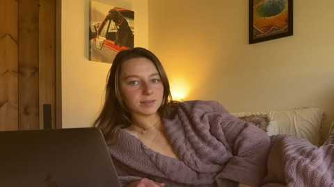 Media: mommamia12 Chaturbate 2024-02-12 17:50:00