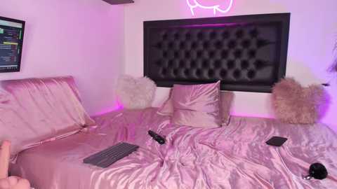 Media: iam_eli Chaturbate 2024-02-14 02:35:00