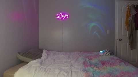 Media: sunshinedarling1 Chaturbate 2024-02-14 04:45:00