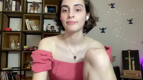 Media: wonderland_stia Chaturbate 2024-02-14 16:25:00