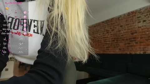 Media: kriss0leoo Chaturbate 2024-02-15 10:38:00