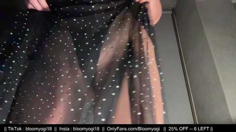 Media: bloomyogi Chaturbate 2024-02-17 00:05:00