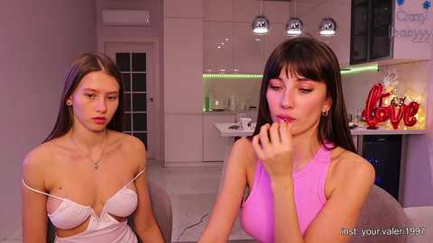 Media: crazybabyyy Chaturbate 2024-02-17 20:15:00