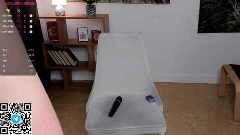 Media: a_whole_eternity Chaturbate 2024-02-18 15:32:00