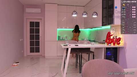 Media: crazybabyyy Chaturbate 2024-02-18 14:52:00