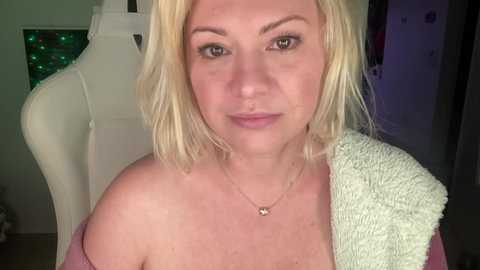 Media: kiradivine Chaturbate 2024-02-21 17:04:00