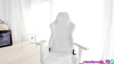 Media: miss_diamond__ Chaturbate 2024-02-21 10:16:00