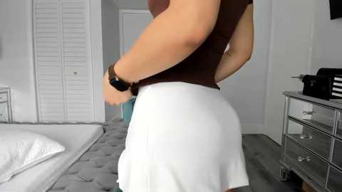 Media: theislandgirl Chaturbate 2024-02-23 21:24:00