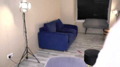 Media: lucydelovely Chaturbate 2024-02-25 01:42:00