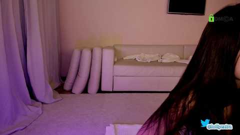 Media: hollyextra Chaturbate 2024-02-28 15:40:00